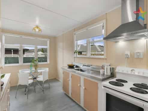 1036 High Street, Avalon