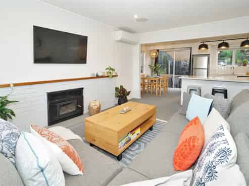 8 Edith Place, Dinsdale