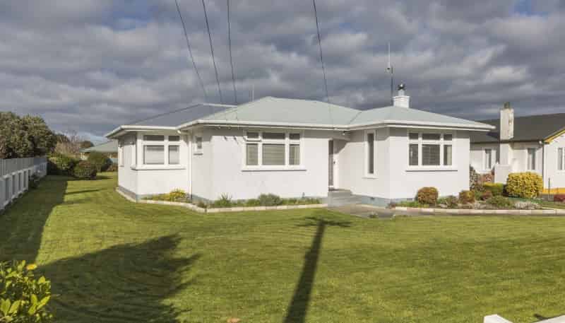9 Carthew Street, Feilding