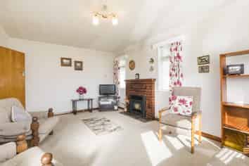 9 Carthew Street, Feilding