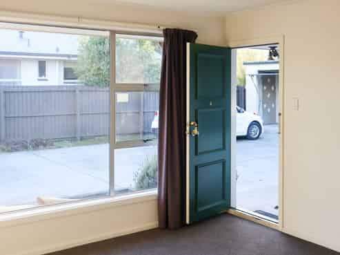 4/30 Mona Vale Avenue, Riccarton