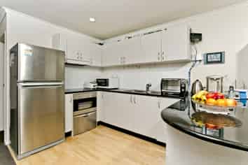 176 Broadway, Newmarket