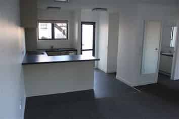 2 Chevalier Court 809 Heaphy Tce, Claudelands