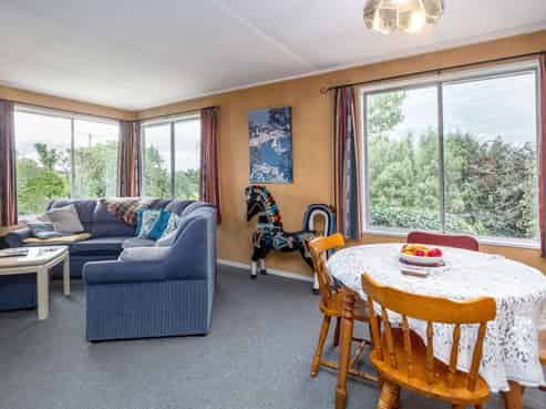 13 Farrier Grove, Featherston