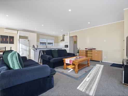 53 Snell Drive, Chartwell