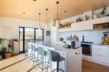 22B St Ives Grove, Whalers Gate