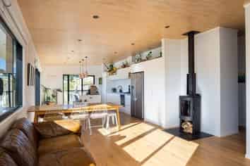 22B St Ives Grove, Whalers Gate