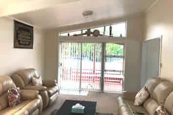 31 Newham Place, Henderson