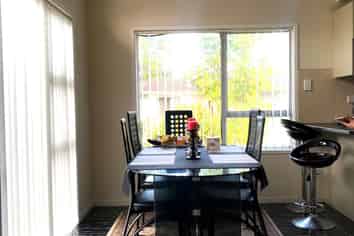 31 Newham Place, Henderson