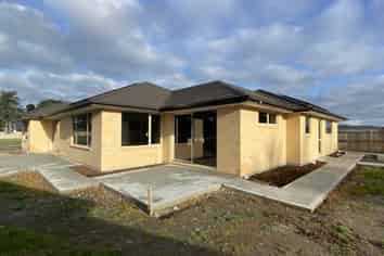 41 Geoff Geering Drive, Netherby