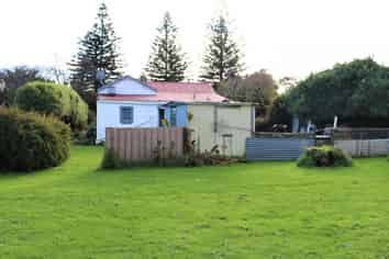 15,17,19 Mabel Street, Levin