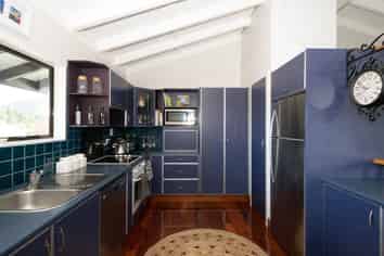 11 Ngaio Street, Rarangi