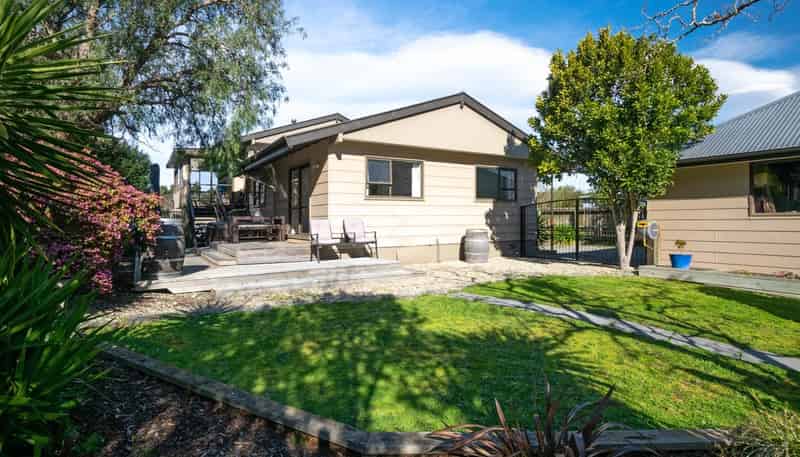 11 Ngaio Street, Rarangi