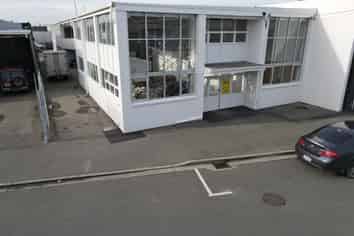 Blank canvas showroom and warehouse