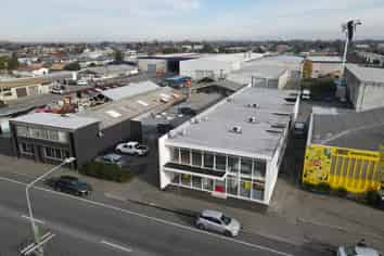 Blank canvas showroom and warehouse