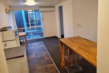 3 Bronte Place, Waltham