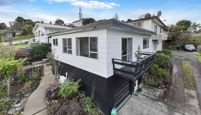 1A/215 Hampden Terrace, Nelson South