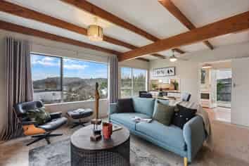 1A/215 Hampden Terrace, Nelson South