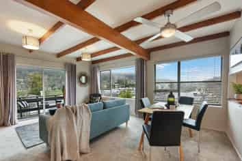 1A/215 Hampden Terrace, Nelson South