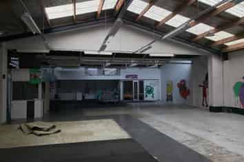 Commercial building for Lease Frankton