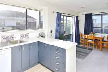 2/14 Spencer Street, Addington