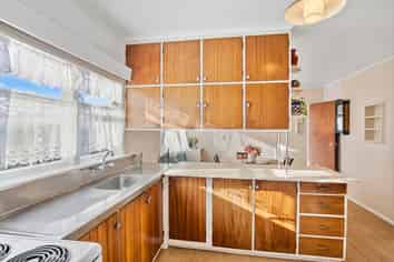 27 Halifax Street, Kingston