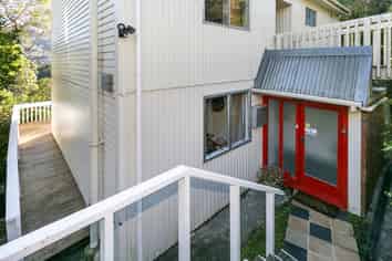 36 Hanover Street, Wadestown