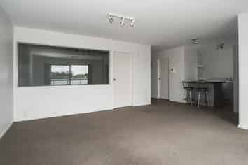 2E/86A Rockfield Road, Penrose