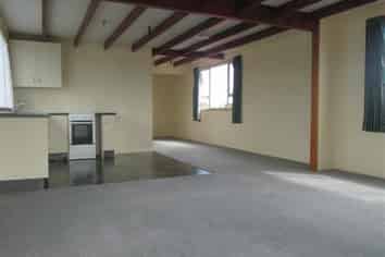 4/196 Kimbolton Road, Feilding