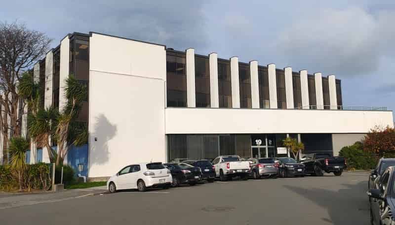 19 Market Grove, Lower Hutt