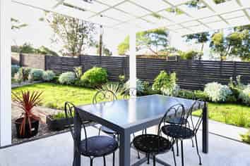 1 Wharuka Glade, Mangawhai