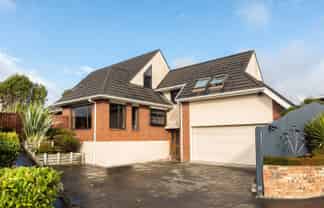 27 Stillwater Avenue, Burwood