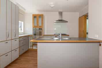 180 Middle Renwick Road, Springlands