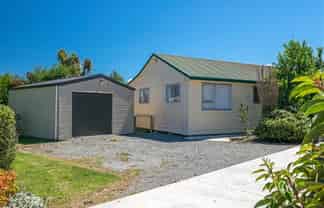 180 Middle Renwick Road, Springlands