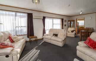 2/350 Burnett Street, Ashburton