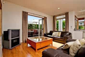 190B East Coast Rd, Castor Bay