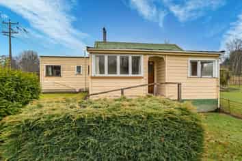 15 Harrington Street, Lawrence