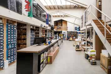 Prime Location and High Exposure