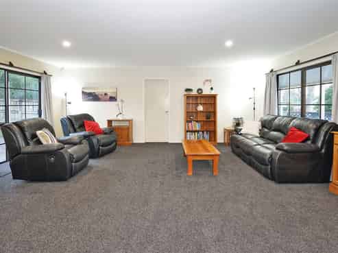 40 Exeter Street, Glenview