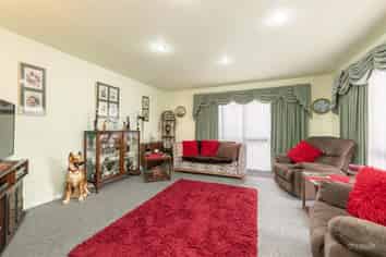 4/12 Raukawa Street, Stokes Valley