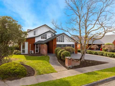 11 Logan Place, Blenheim Central