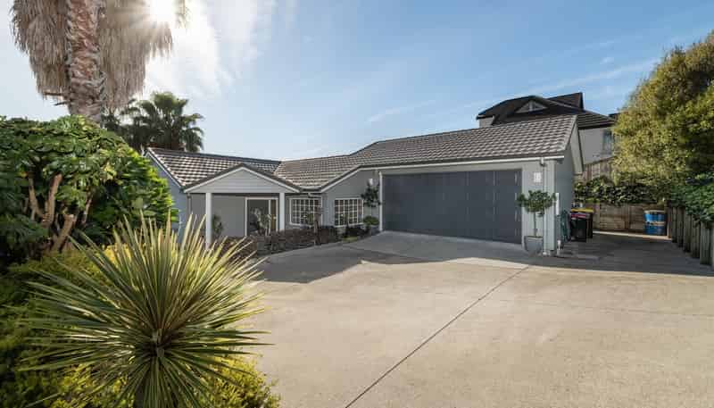 6 Te Koari Drive, Brookfield