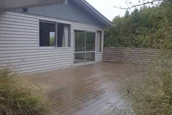 127 Manapouri Street, Maia