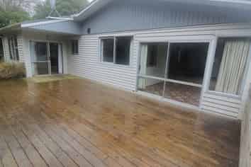 127 Manapouri Street, Maia