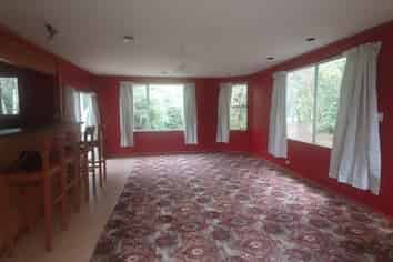 127 Manapouri Street, Maia