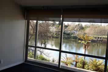 1240 Victoria St - Unit B2, Whitiora