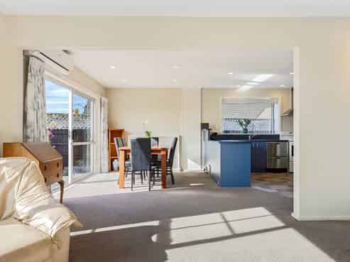 24 Raxworthy Street, Ilam