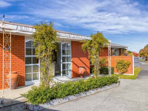 24 Raxworthy Street, Ilam