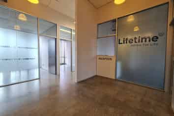 Secure Office - 5 Carparks