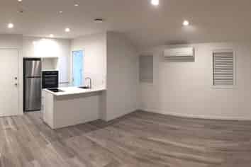 140 Aviemore Drive, Highland Park